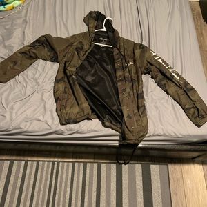 Primitive windbreaker